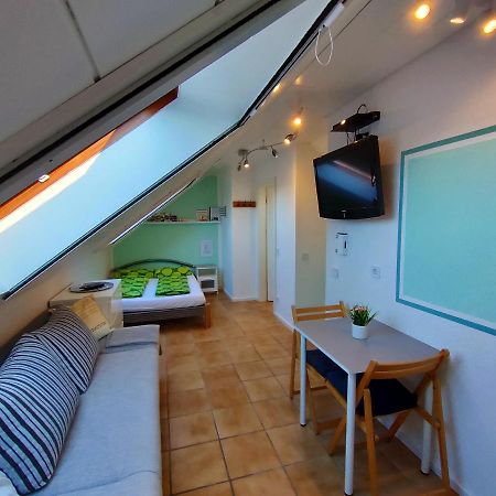 Auszeit Im Gruenen - Ferienwohnung In Huenxe ภายนอก รูปภาพ
